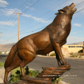 Fine Workmanship Animal Statue Life Size Bronze Wolf Sculpture